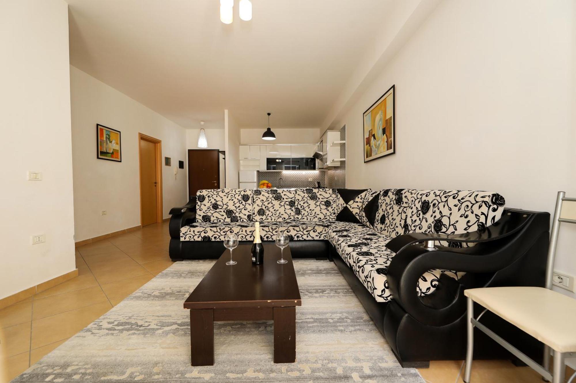 Noa Apartments Vlorë Екстериор снимка