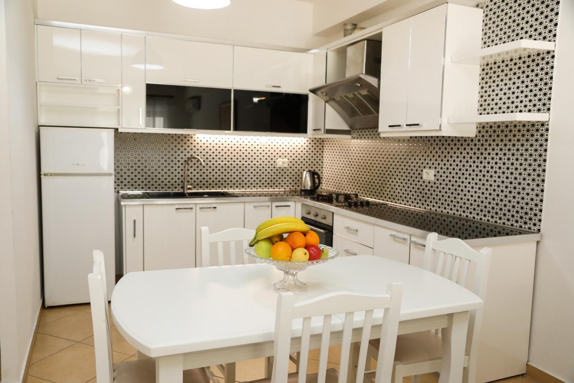Noa Apartments Vlorë Екстериор снимка